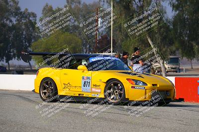 media/Nov-12-2022-GTA Finals Buttonwillow (Sat) [[f6daed5954]]/Around the Pits/